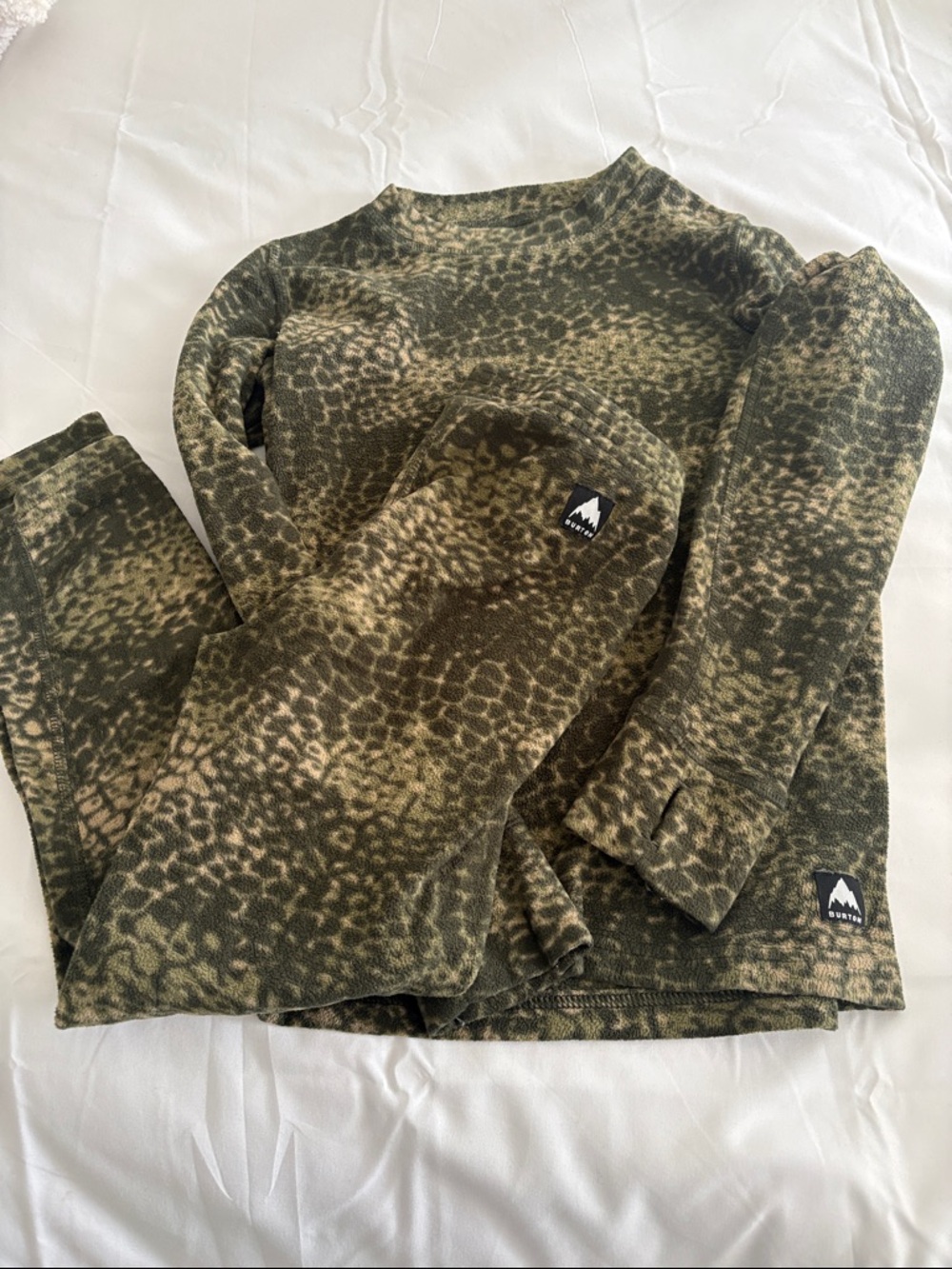 Kids' Green Camo Fleece base layer Set - Brand: BURTON